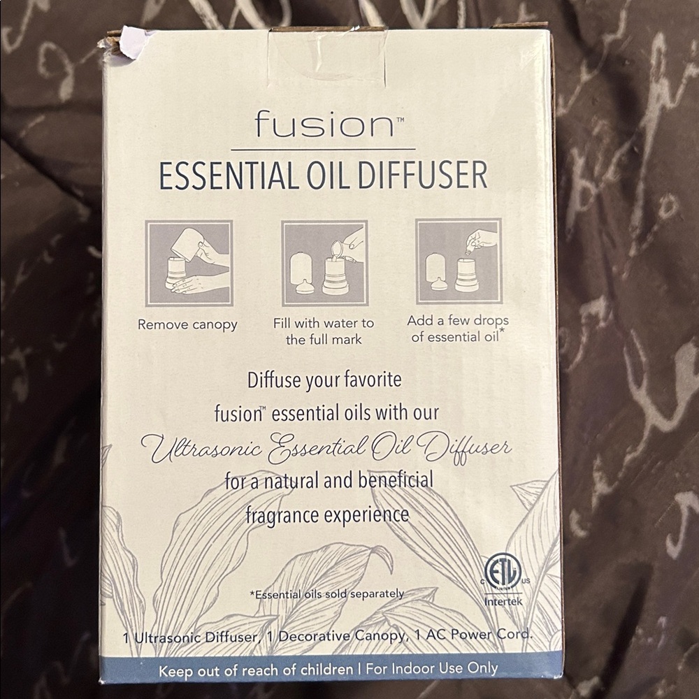 Essential Oil Diffuser - Picture 4 of 5